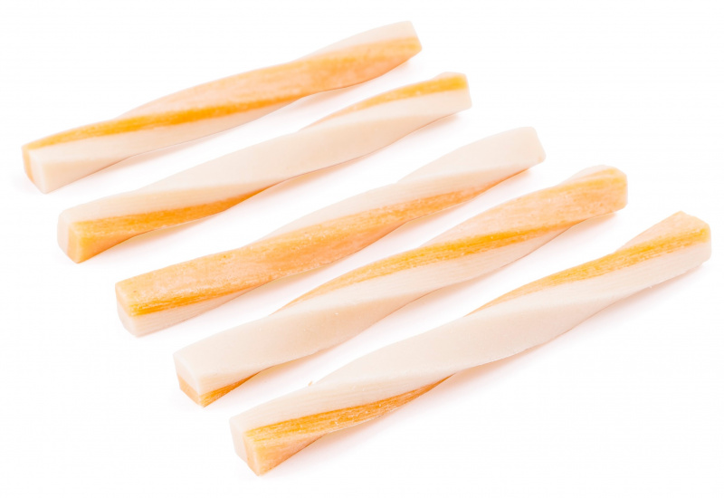 Лакомство TiTBiT DENT жевательный снек для собак малых пород, с творогом, 30 г